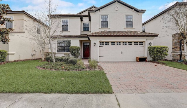 Wonderful 6 bed 6 bath pool home