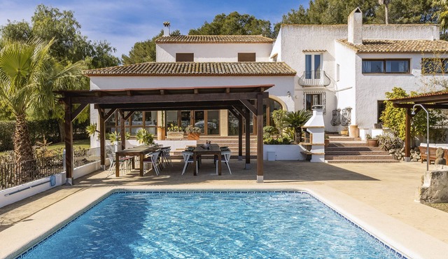 Wonderful and classic villa in Javea, on the Costa Blanca, Spain with private pool for 16 persons