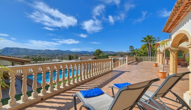 Wonderful and comfortable villa in Javea, Costa Blanca, Spain with private pool for 4 persons