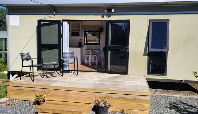 Wonderful cottage with WiFi in Horotiu, beautiful rural setting