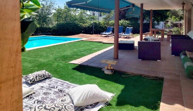 Wonderful private villa for 6 guests with WIFI, private pool, TV, terrace and parking