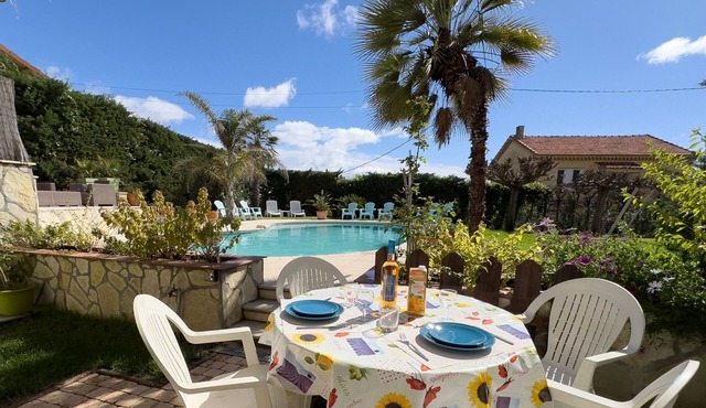 Wonderful 3-star app. in villa near Cannes, AIRCO-WIFI-GARDEN-BBQ