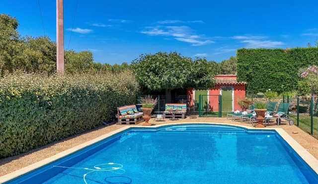 Wonderful private villa for 8 guests with WIFI, private pool, A/C, TV and terrace