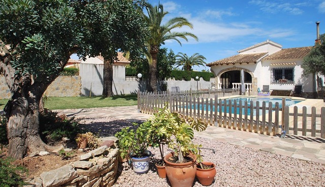 Wonderful holiday villa with private pool