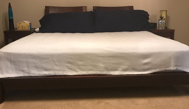Wonderful home (4 bdr, 3 bth) cozy!