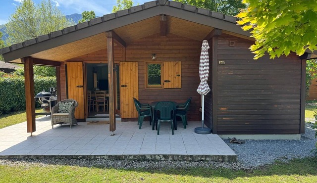 Wonderful modern Chalet with private garden only 5 minutes walk to Annecy Lake.