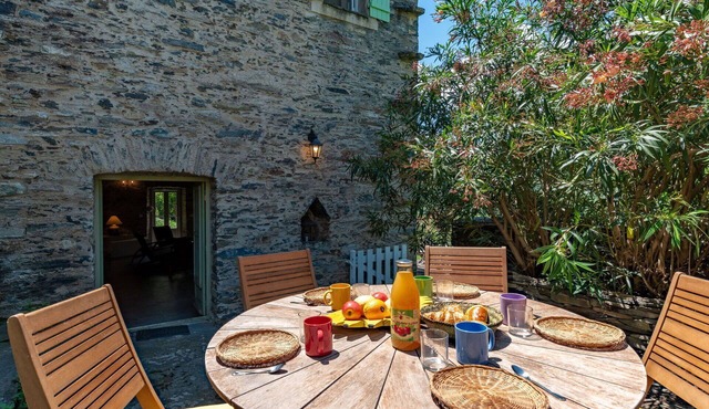 Wonderful private villa for 8 people with WIFI, A/C, patio and panoramic view