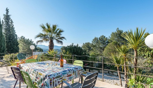 Wonderful private villa for 6 people with WIFI, private pool, TV, terrace and parking