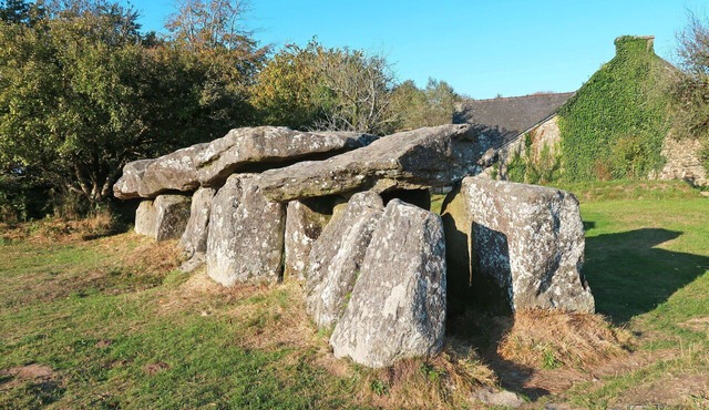 Wonderful private villa for 4 guests with TV, terrace, pets allowed and parking