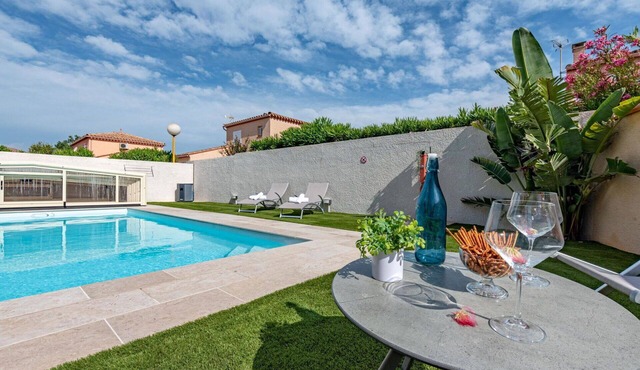 Wonderful private villa for 6 people with private pool, A/C, WIFI, TV, terrace and pets allowed
