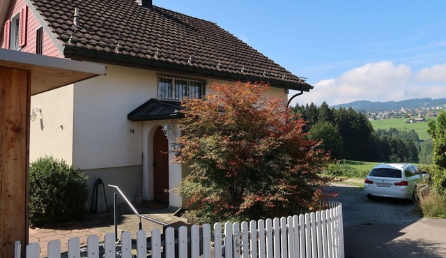Wonderful private villa with A/C, WIFI, TV, patio, pets allowed, panoramic view and parking