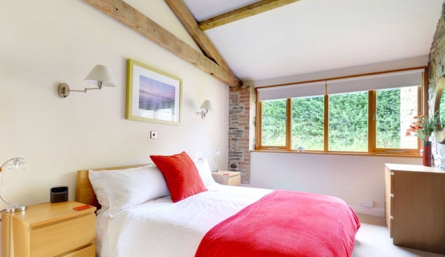 Wonderful private villa for 6 people with WIFI, TV, patio, pets allowed and parking