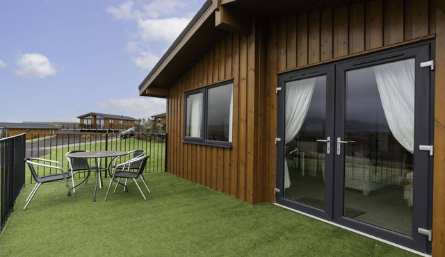 Wonderful private villa for 6 guests with WIFI, TV, balcony and pets allowed