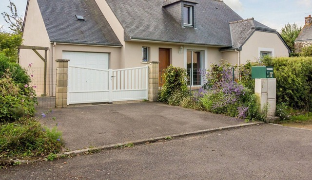 Wonderful private villa for 4 people with WIFI, TV and parking