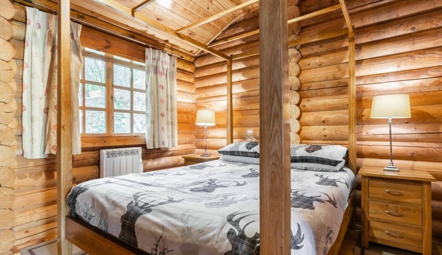 Wonderful private villa for 4 guests with TV, pets allowed and parking