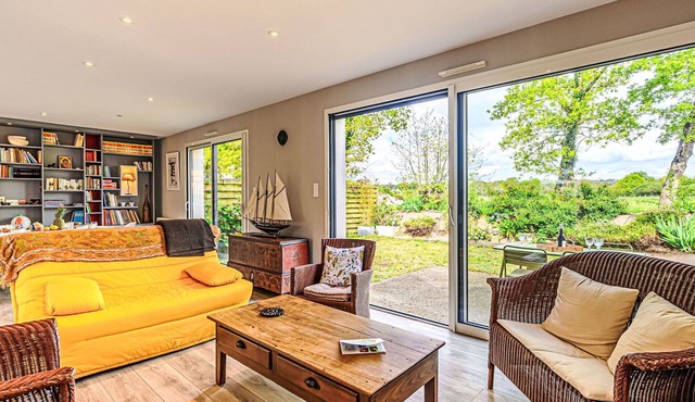 Wonderful private villa for 6 guests with WIFI and TV