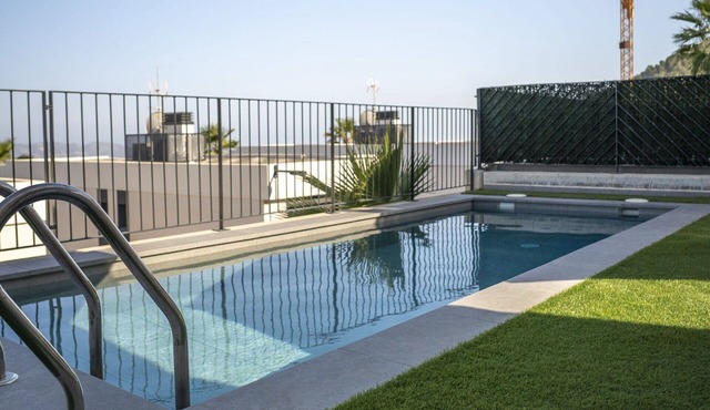 Wonderful private villa for 6 guests with WIFI, A/C, private pool, TV and patio