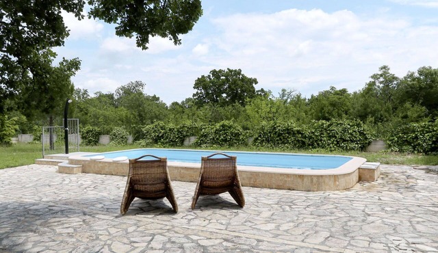 Wonderful private villa for 4 guests with WIFI, A/C, private pool, TV, terrace and pets allowed