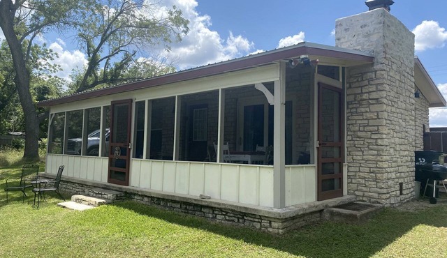 Wonderful Riverside Retreat in Wimberley, Texas, for Glorious Glamping Getaways