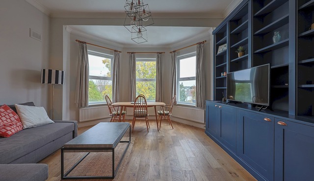 Wonderful Victorian Home In London - Pass the Keys