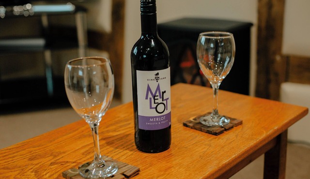 Wonderful Views Of The Clwydian Range Nr Ruthin. Snowdonia 1hr. Local pub 1 mile