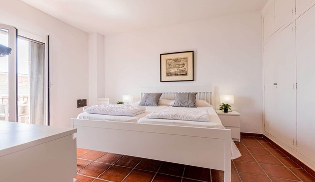 Wonderful villa for 8 guests with A/C, private pool, WIFI, TV, patio and pets allowed