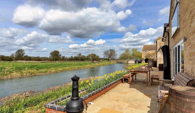 Wonderful villa for 6 people with WIFI, terrace, pets allowed and parking