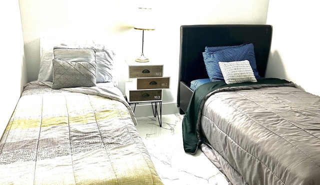 Wonderfull Design Distric Bedroom