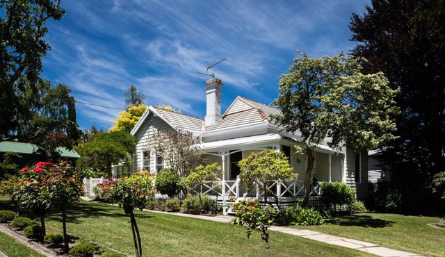 Wood Duck House, A Touch of Class in the Country