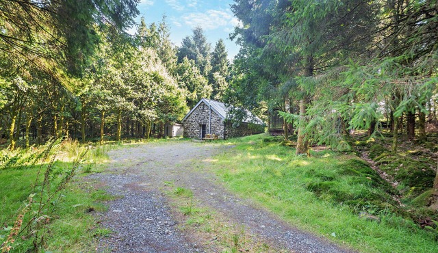 Woodlands Paradise - One Bedroom House, Sleeps 2