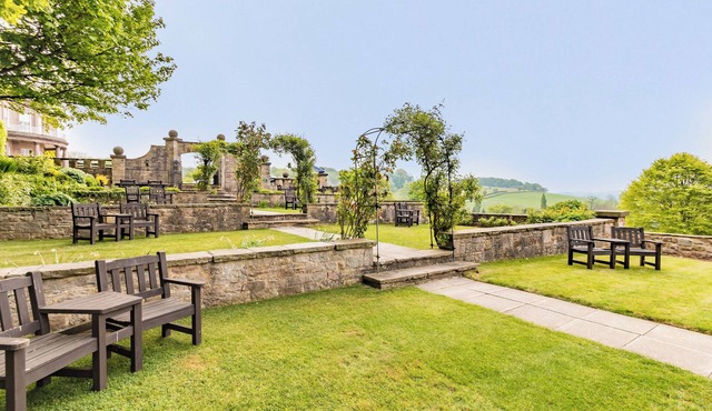 Wood Hall Hotel and Spa