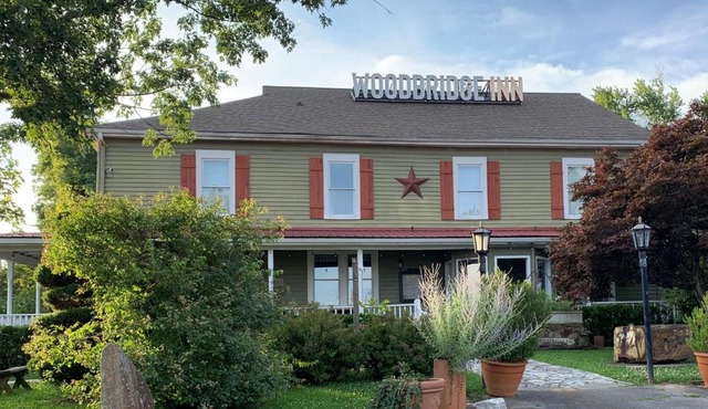 Woodbridge Inn & Tavern