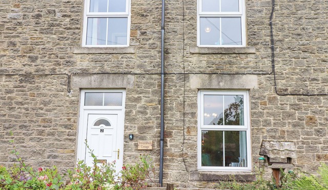 WOODCUTTERS COTTAGE, family friendly, with open fire in Haltwhistle