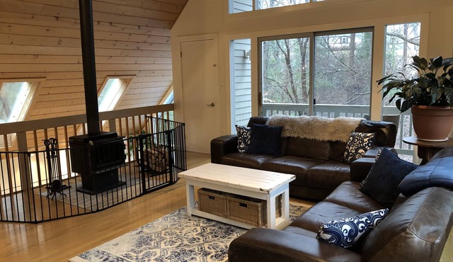 Wooded retreat minutes from Downtown Annapolis!