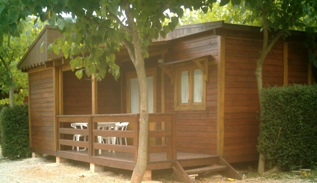Wooden cabins and bungalows La Falaguera for 4 people