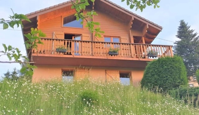 Wooden chalet with magnificent view