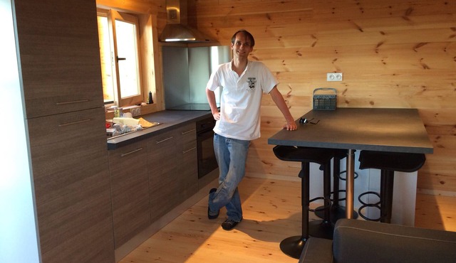 Wooden chalet with sea view