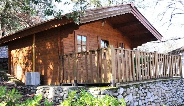 Wooden chalet with terrace + air conditioning +TV - 20m2 2 persons
