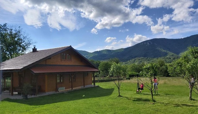 Wooden House Pia