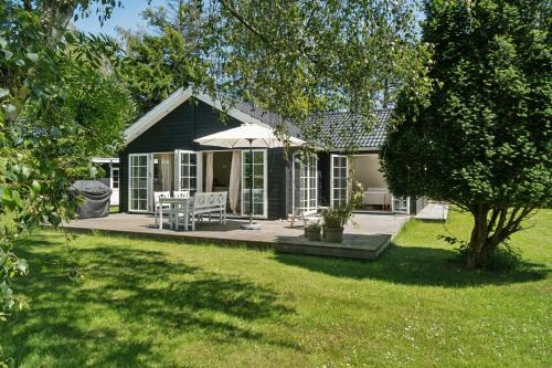 Wooden House With Relaxing Atmosphere