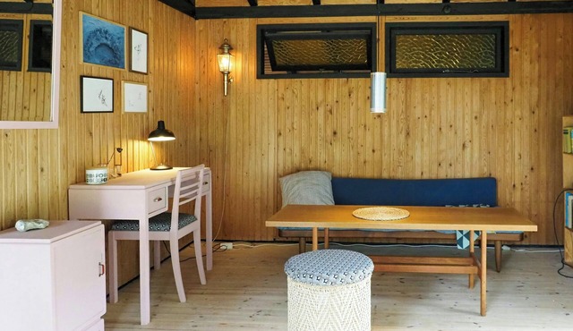 Wooden summer house by Kattegat and Isefjord