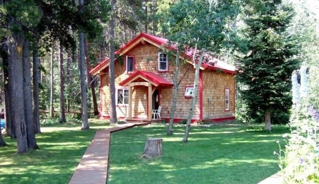 Wooden guest cottage