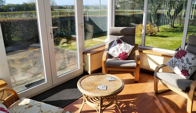 Woodhall Cottage - a cottage that sleeps 5 guests in 3 bedrooms