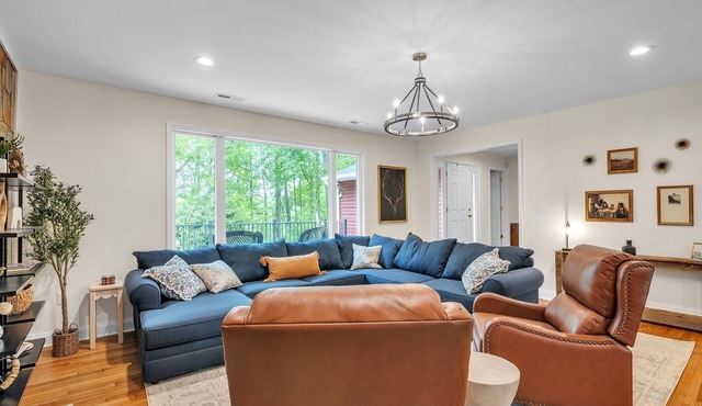Woodhaven: Your Serene Countryside Escape by RedAwning