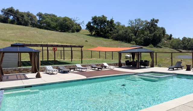 Woodhawk Manor of Alexander Valley