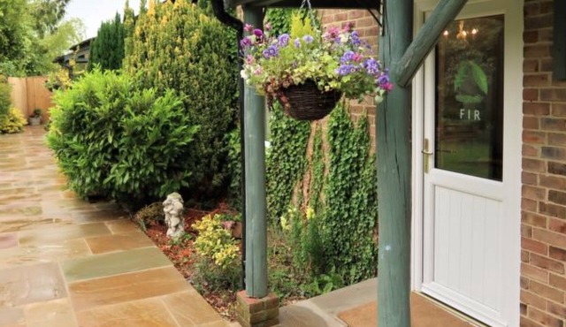 Woodhouse Holiday Cottages, 3 Adjacent Holiday Lets . Ash Cottage