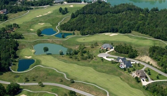 Woodlake Lodge Golf and Country Club