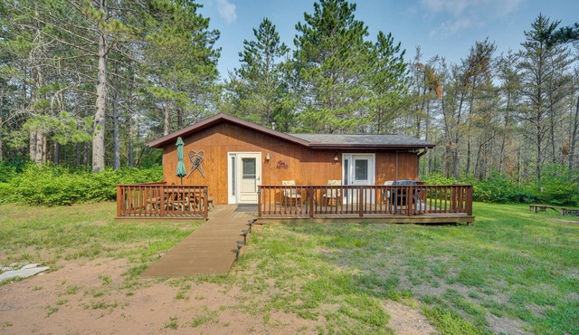 Woodland Cabin w/Fishing, ATV & Snowmobile Trails