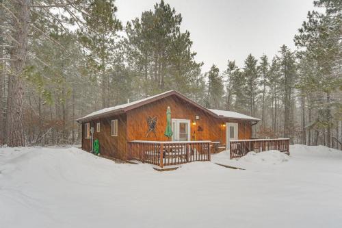 Woodland Cabin with Fishing, ATV and Snowmobile Trails