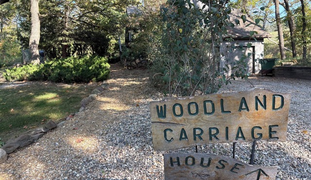 Woodland Carriage House at Whiterock Conservancy